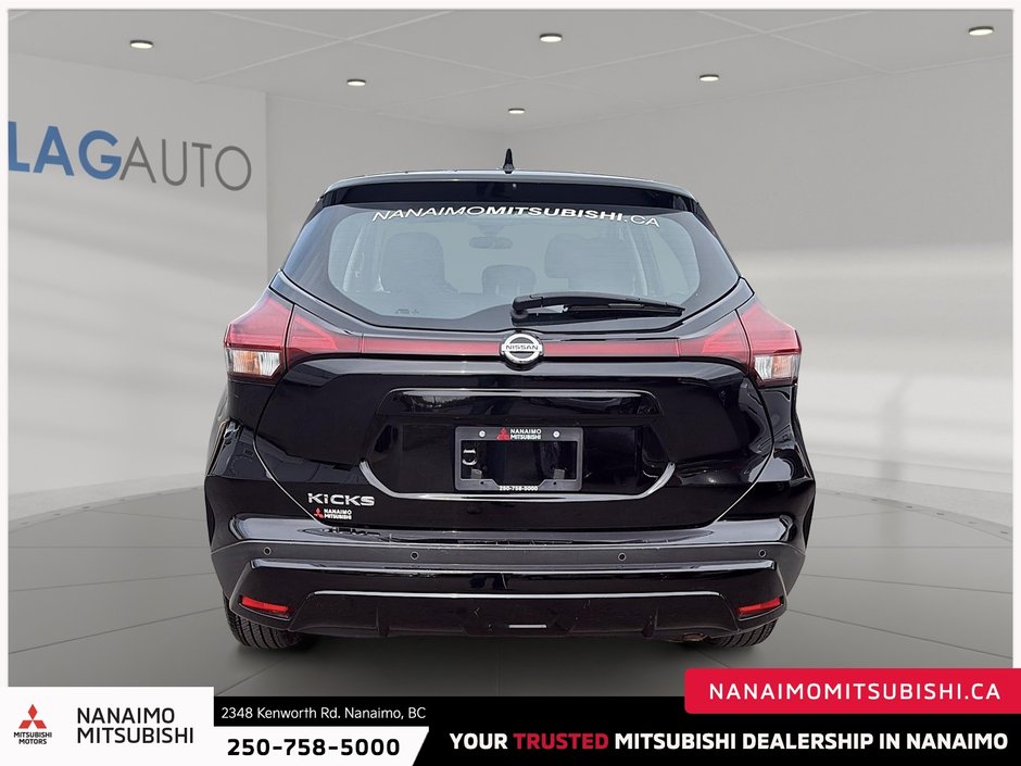 2021 Nissan Kicks S-3