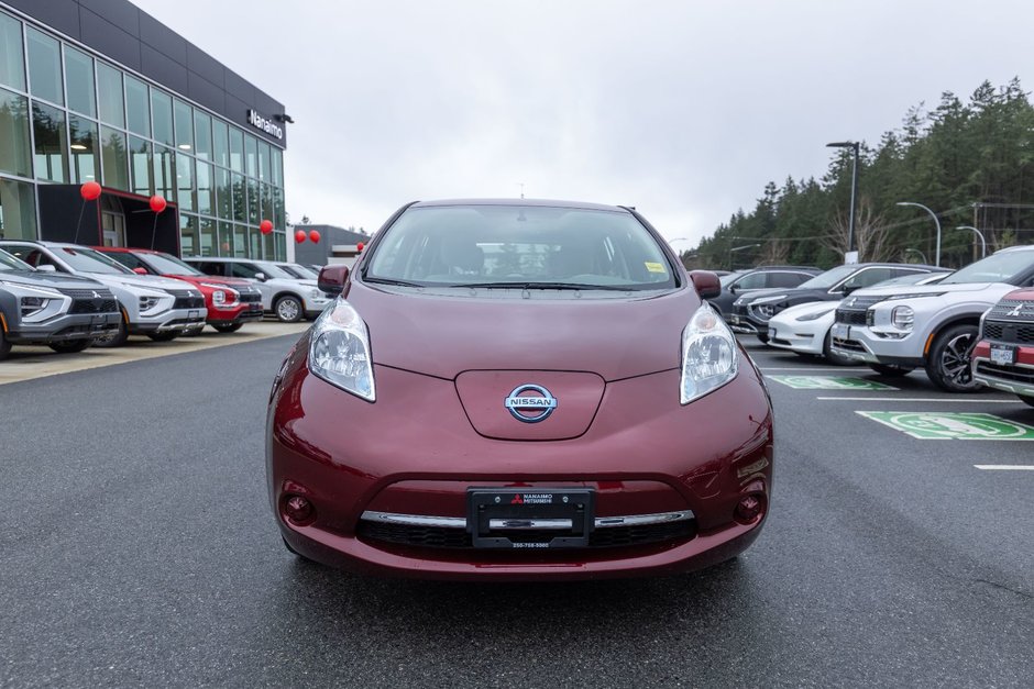 2016 Nissan Leaf SV-8