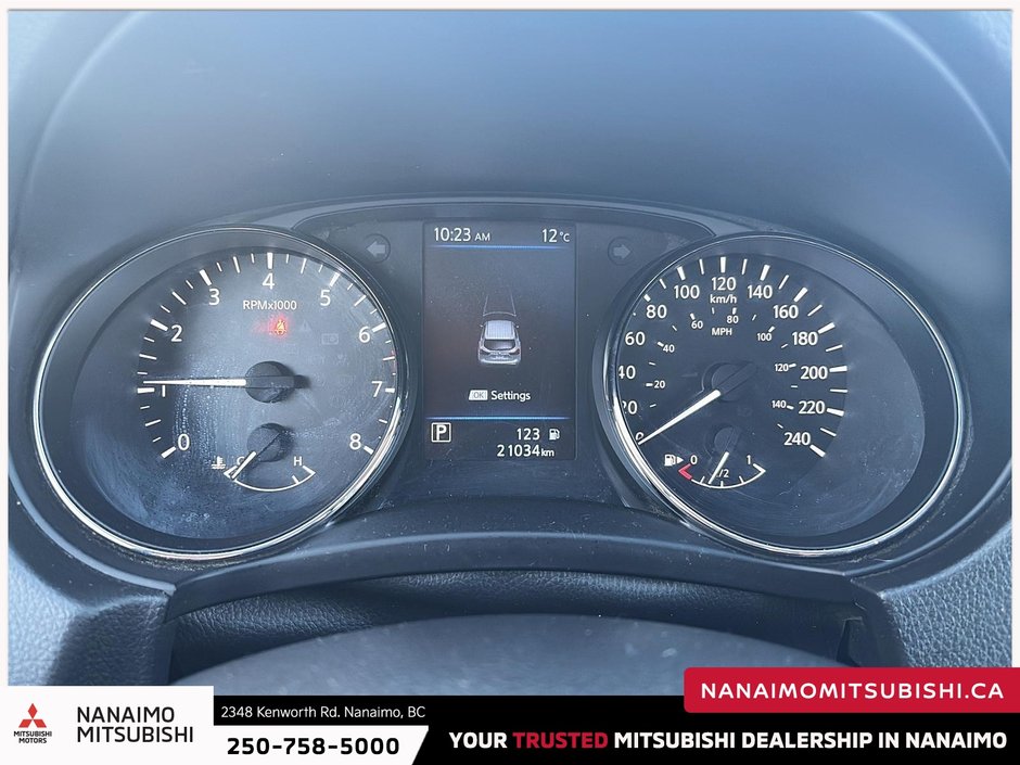 2022 Nissan Qashqai SV-14