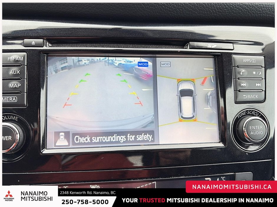 2017 Nissan Rogue SV-19