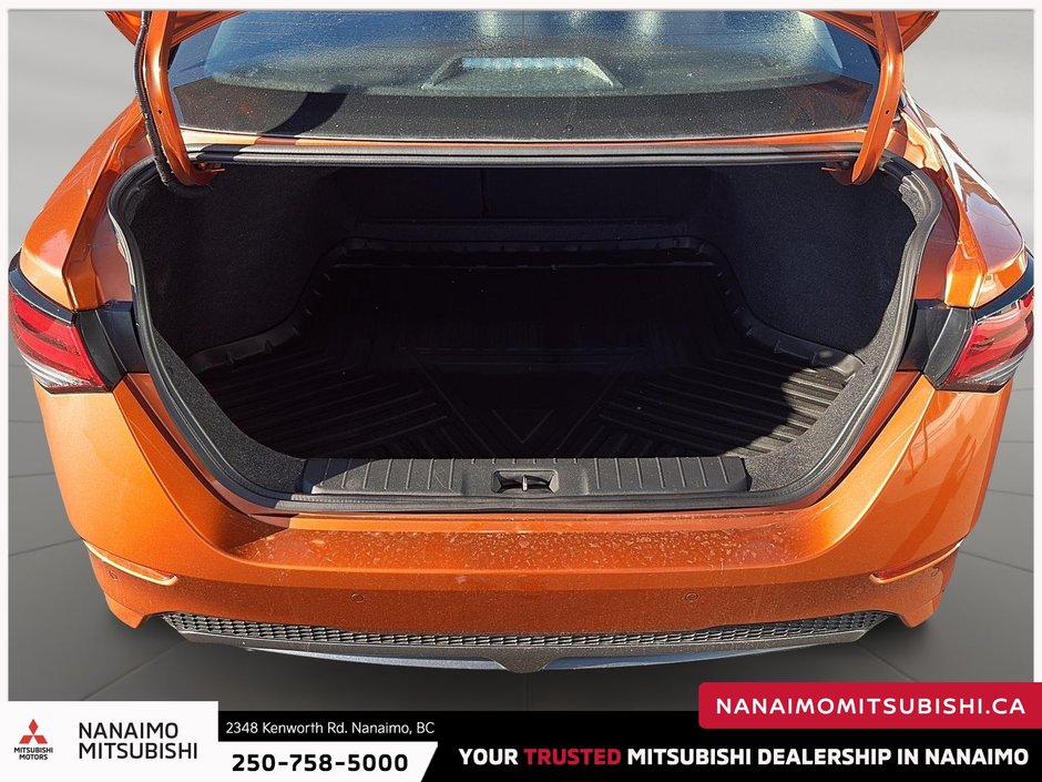 2022 Nissan Sentra SR-6