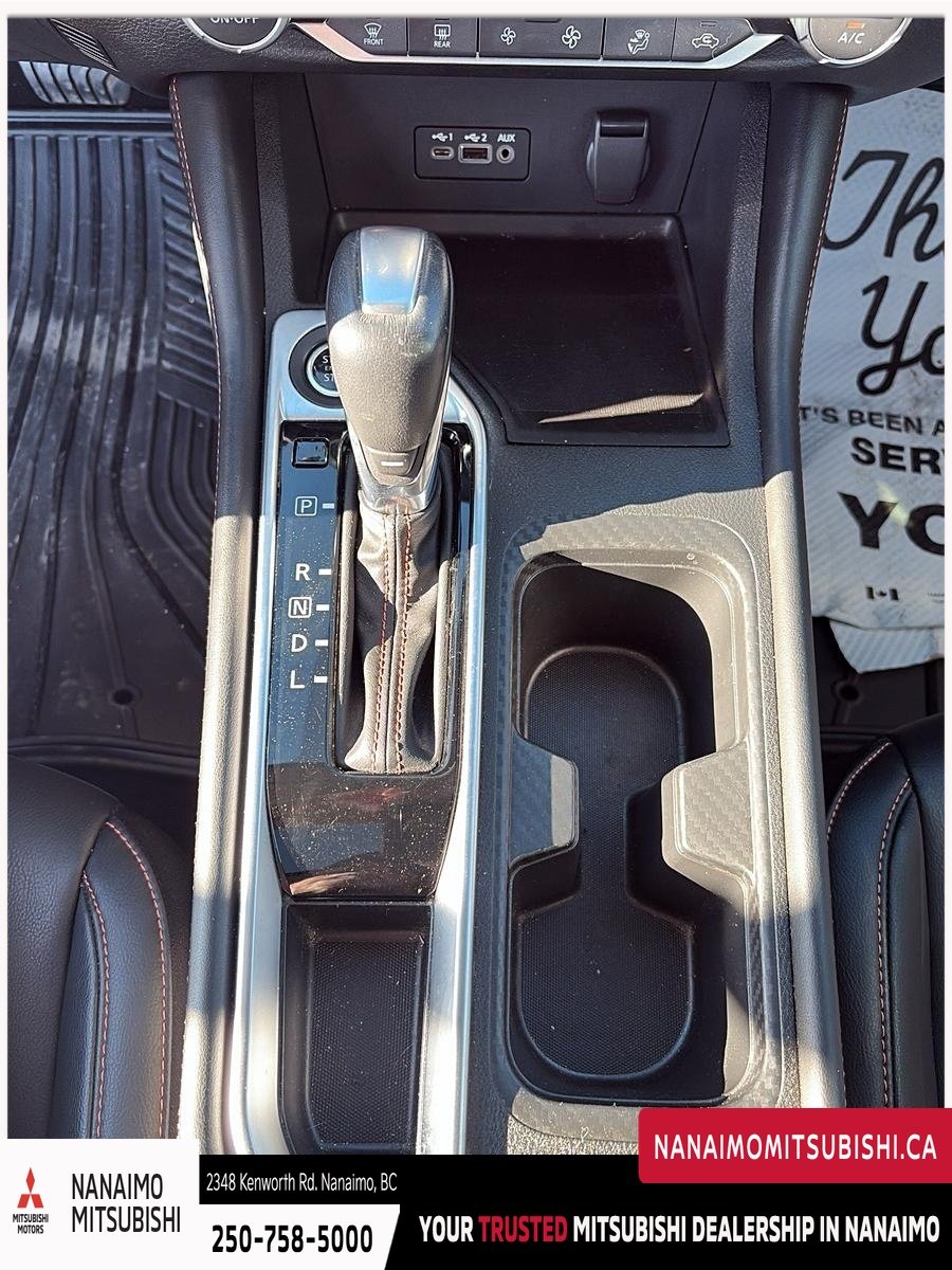 2022 Nissan Sentra SR-16