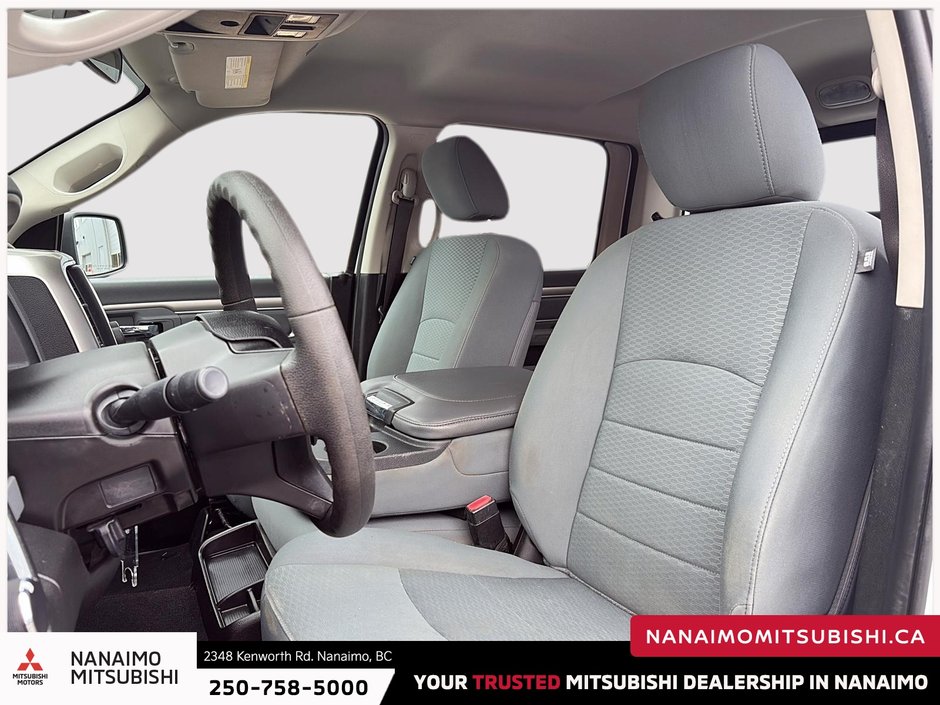 2019 Ram 1500 Classic SLT-9