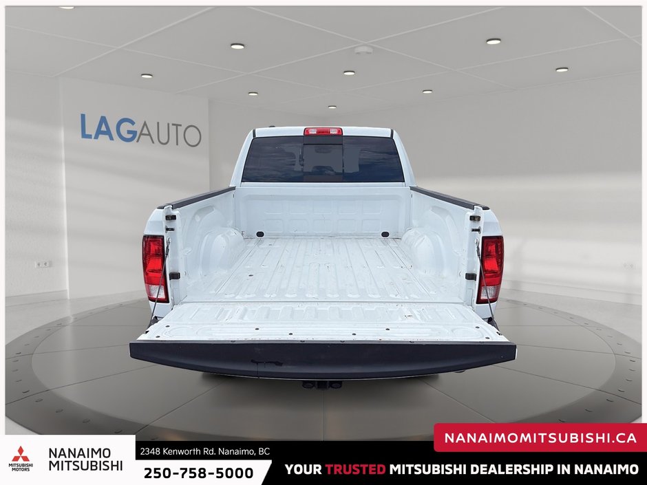 2019 Ram 1500 Classic SLT-6