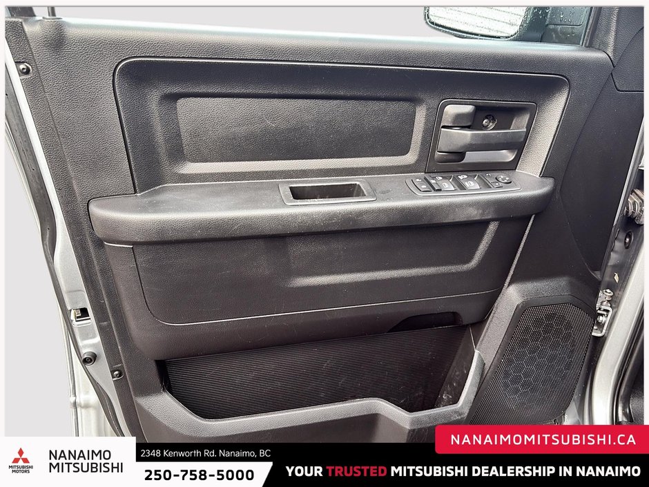 2020 Ram 1500 Classic Express-12