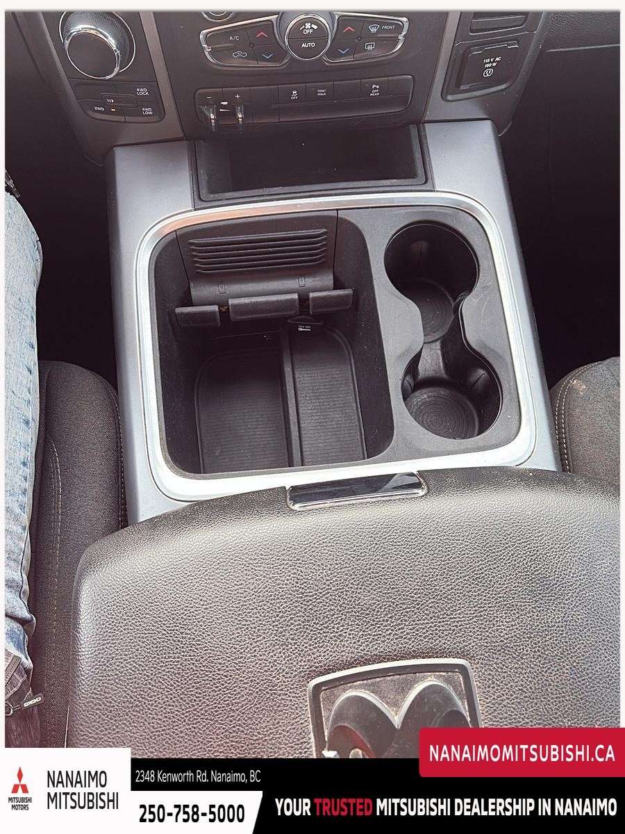 2021 Ram 1500 Classic Warlock-19