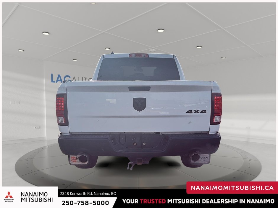 2021 Ram 1500 Classic Warlock-3