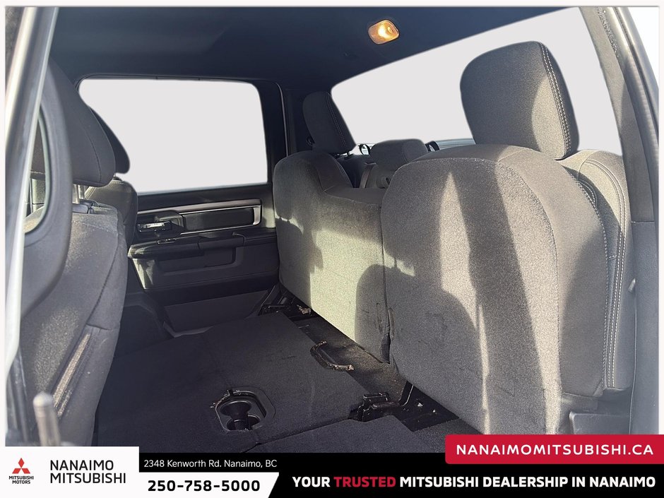 2021 Ram 1500 Classic Warlock-10