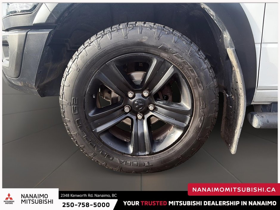 2021 Ram 1500 Classic Warlock-1