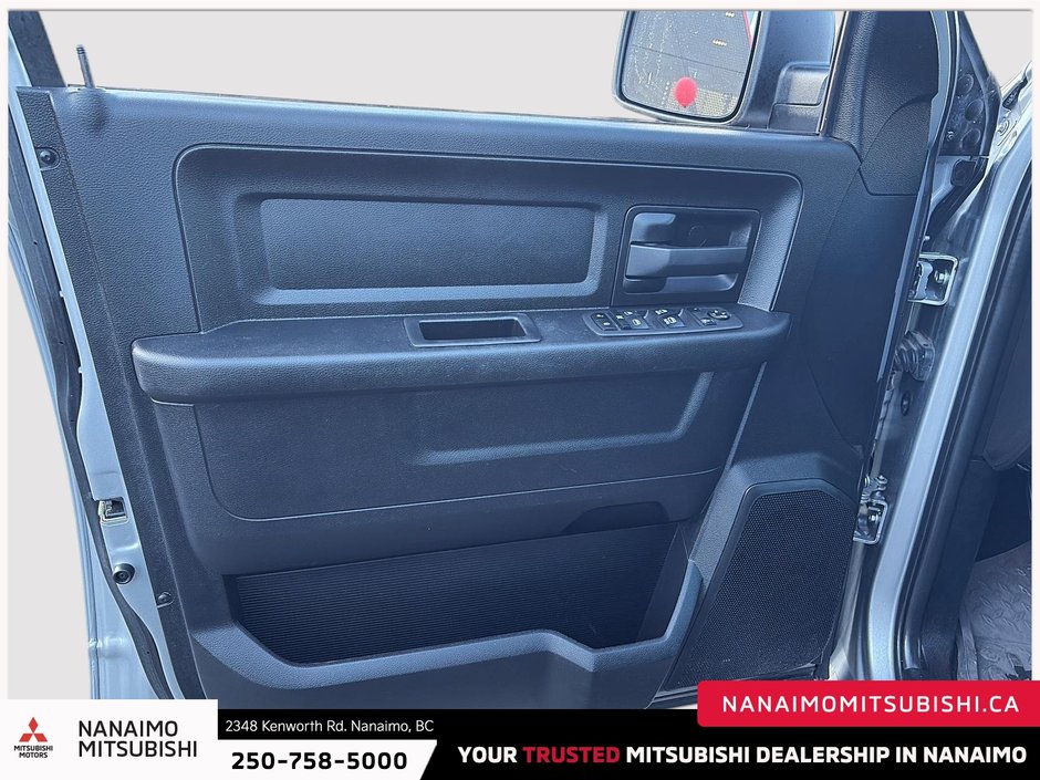 2021 Ram 1500 Classic Express-12