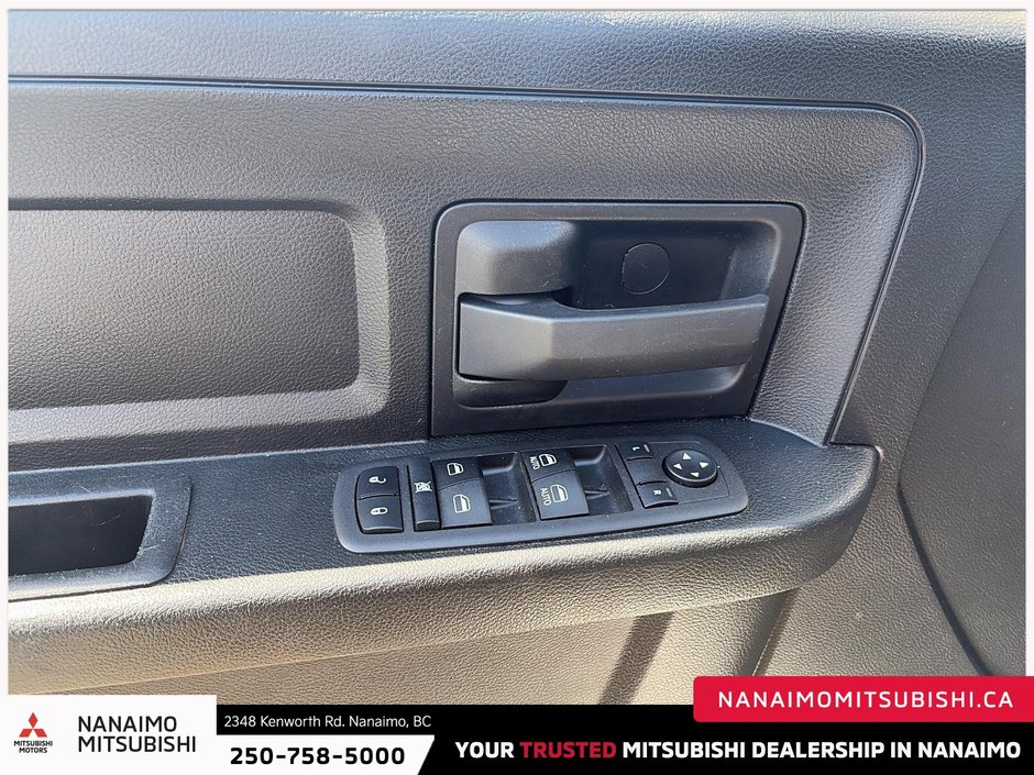 2022 Ram 1500 Classic Express-13