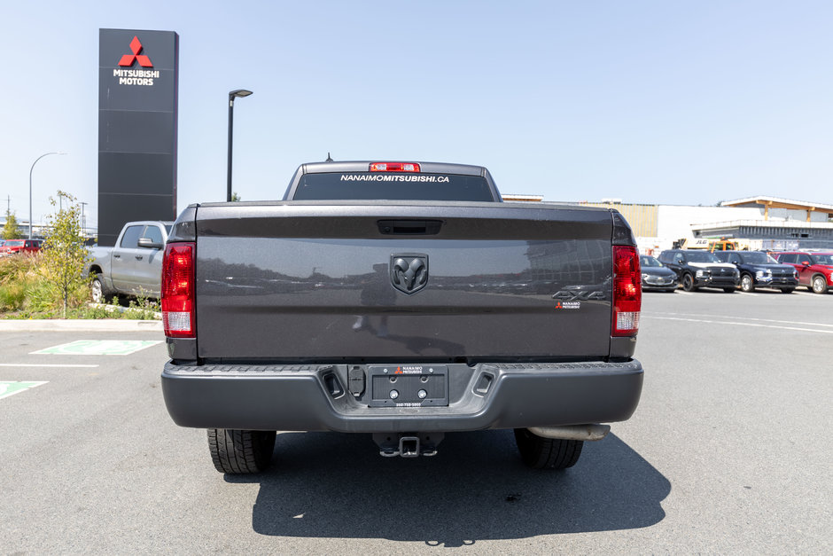 2023 Ram 1500 Classic Tradesman-4