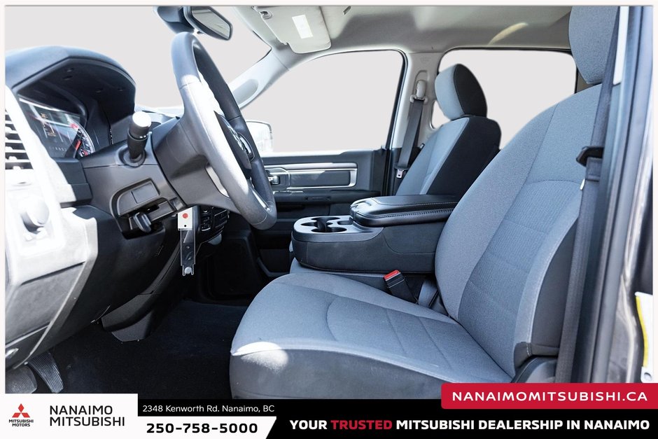 2023 Ram 1500 Classic SLT-19