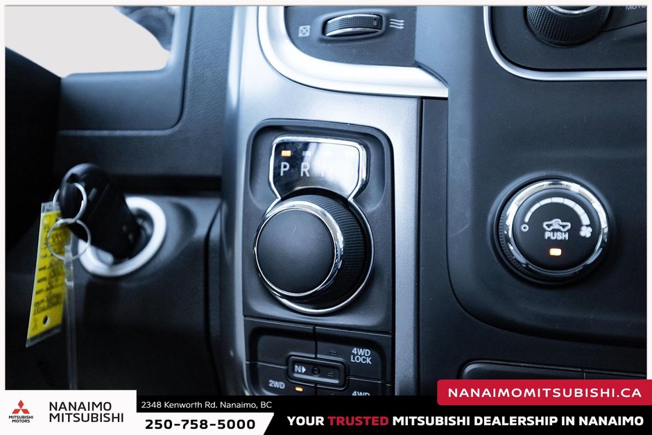 2023 Ram 1500 Classic SLT-13