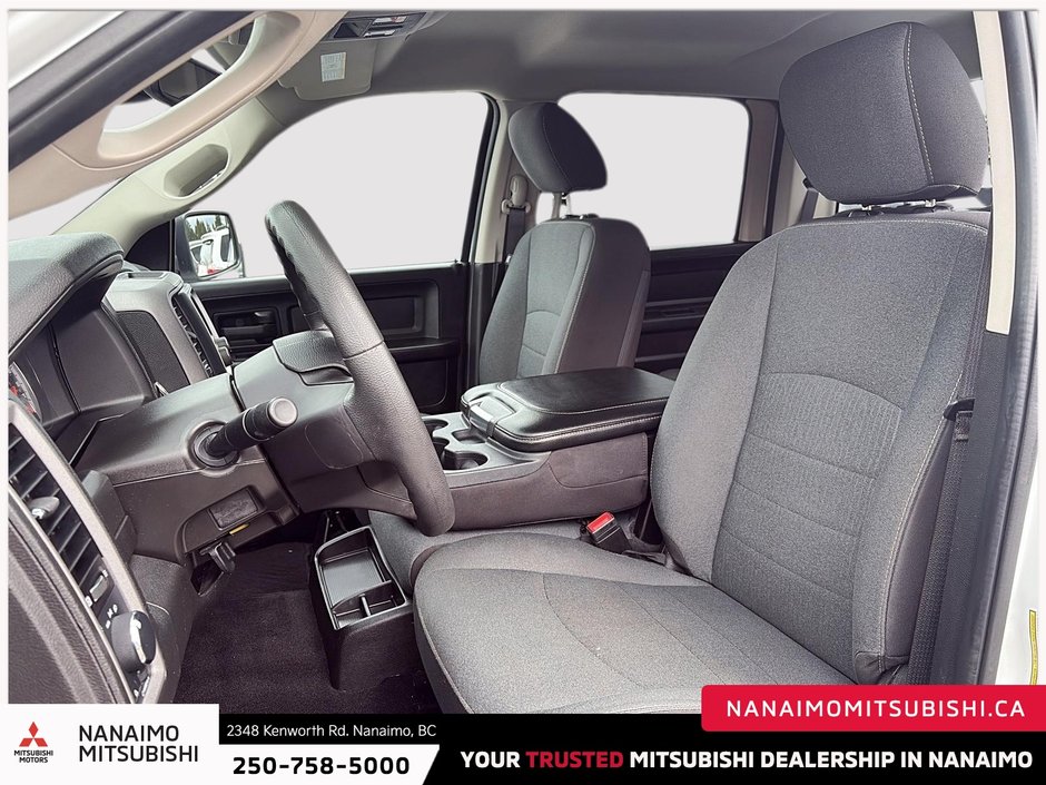 2023 Ram 1500 Classic Tradesman-9