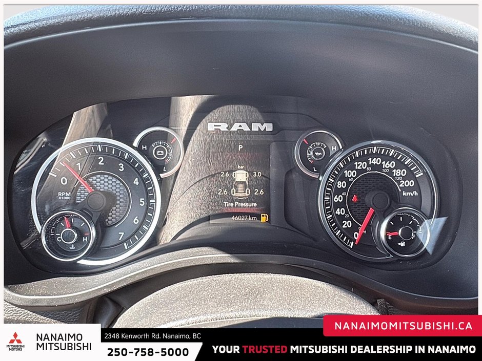 2025 Ram 1500 Tradesman-16