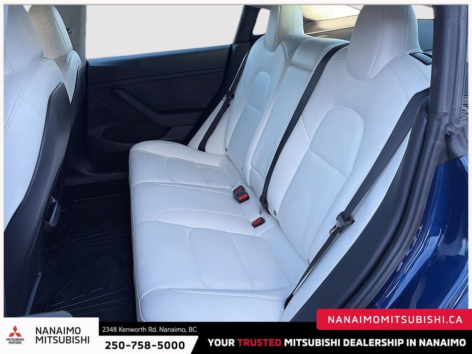 2022 Tesla Model 3 Standard Range-9