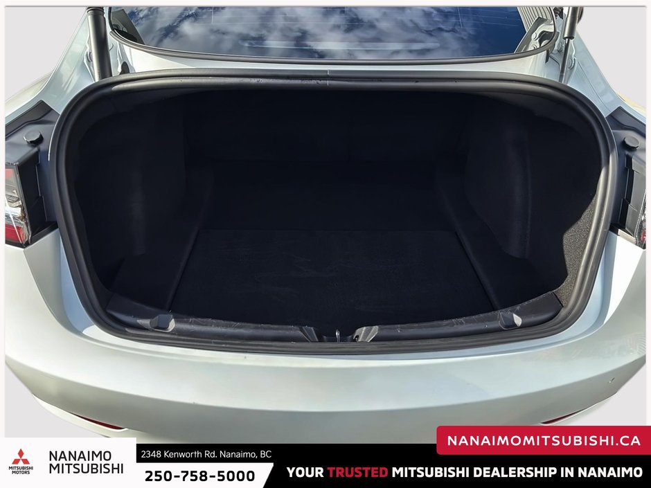 2023 Tesla Model 3 Base-5