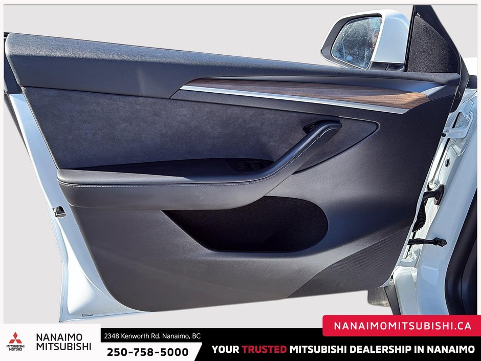 2024 Tesla Model Y Standard Range-10