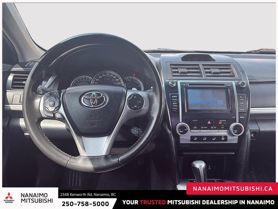 2013 Toyota Camry SE-12