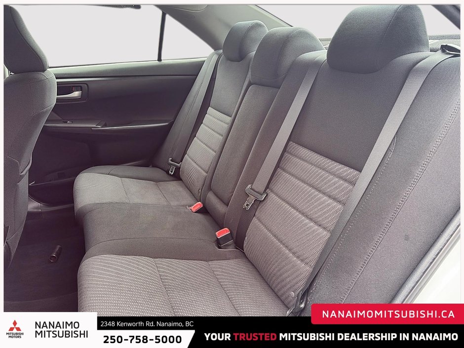 2017 Toyota Camry LE-9