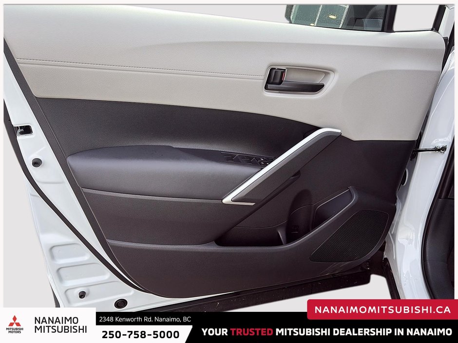 2026 Toyota Corolla Cross L-10