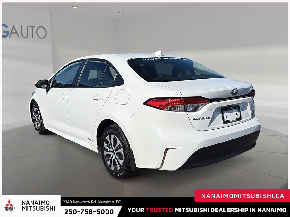 2025 Toyota Corolla Hybrid LE-4