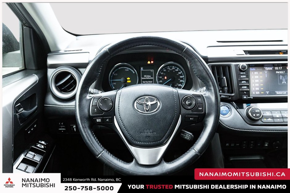 2017 Toyota RAV4 Hybrid Limited-15