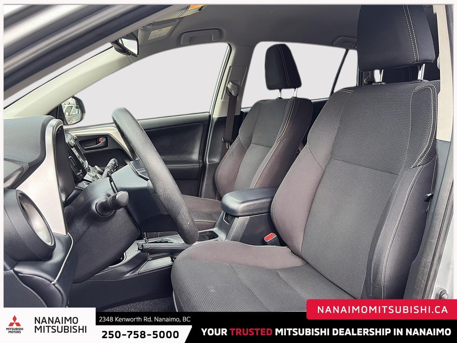 2018 Toyota RAV4 Hybrid LE+-8