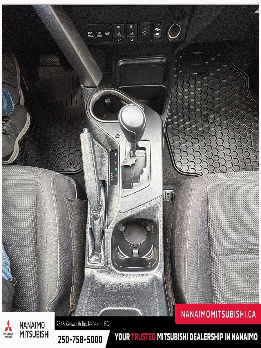 2018 Toyota RAV4 Hybrid LE+-17