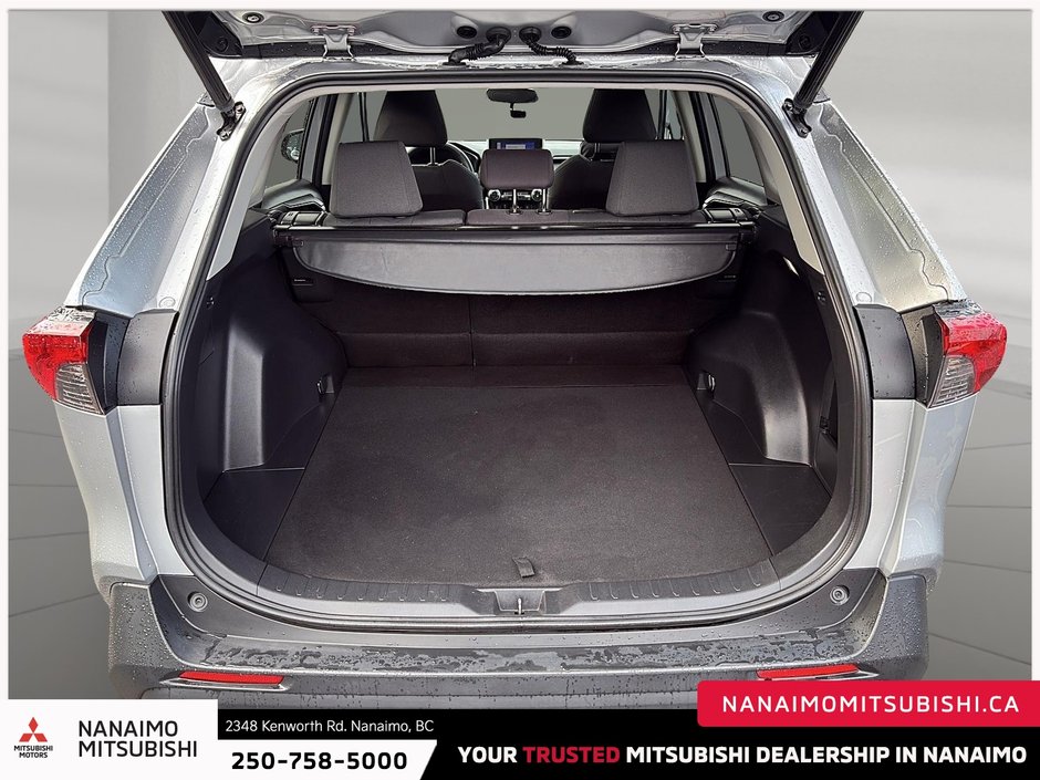 2023 Toyota RAV4 Hybrid XLE-6