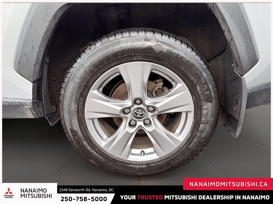 2023 Toyota RAV4 Hybrid XLE-1