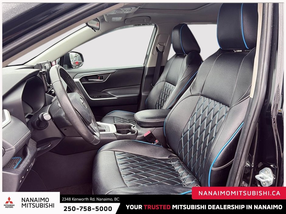 2021 Toyota RAV4 XLE Premium-8