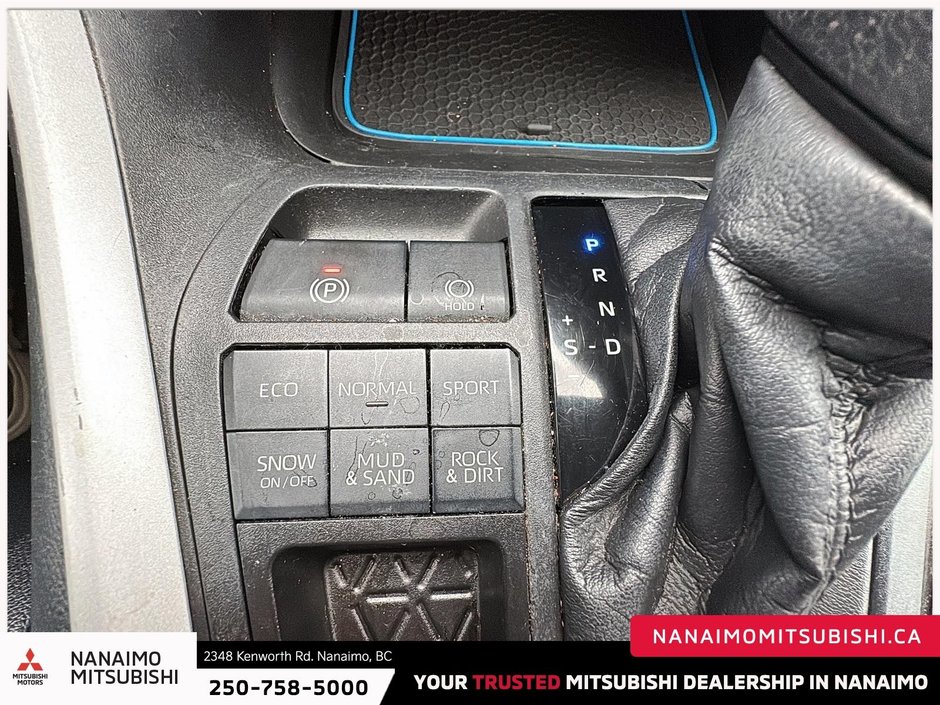2021 Toyota RAV4 XLE Premium-18