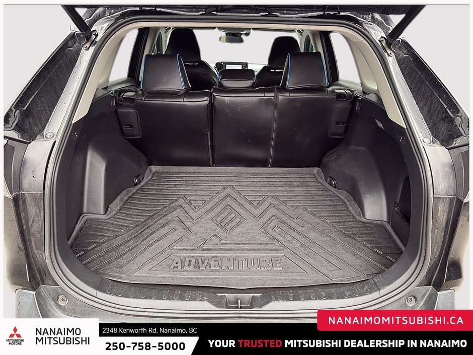 2021 Toyota RAV4 XLE Premium-6