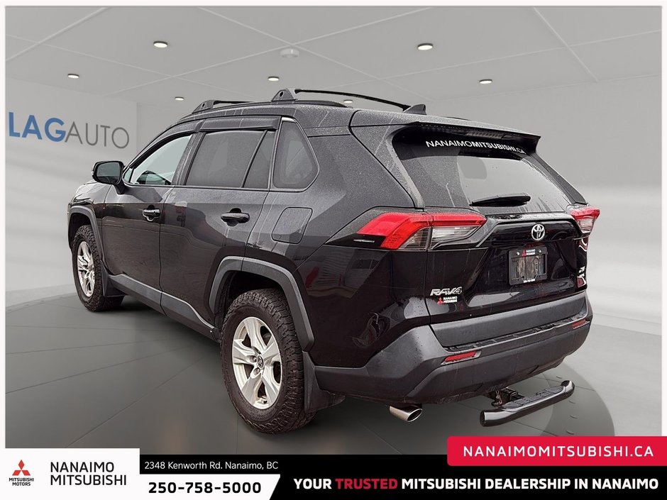 2021 Toyota RAV4 XLE Premium-4