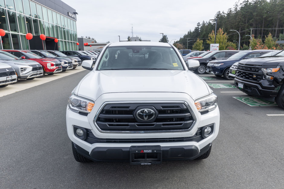 2018 Toyota Tacoma SR5-9