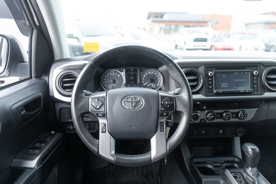 2018 Toyota Tacoma SR5-11