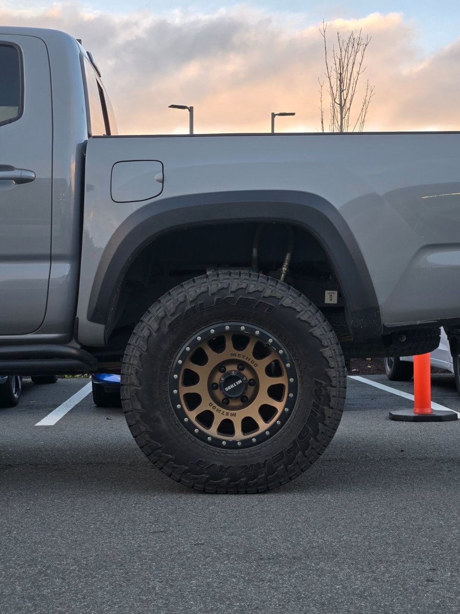 2021 Toyota Tacoma BASE-3