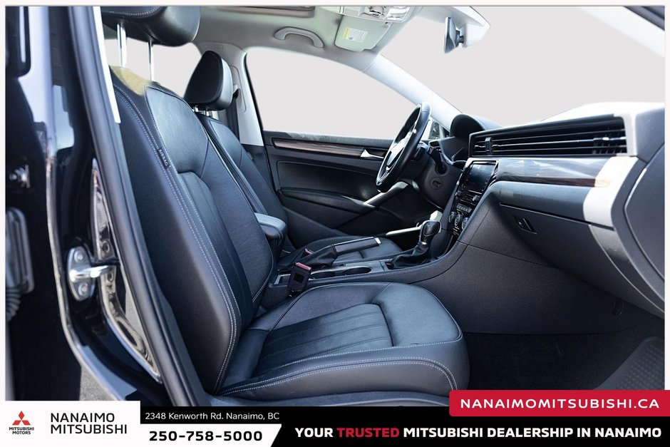 2020 Volkswagen Passat Execline-17