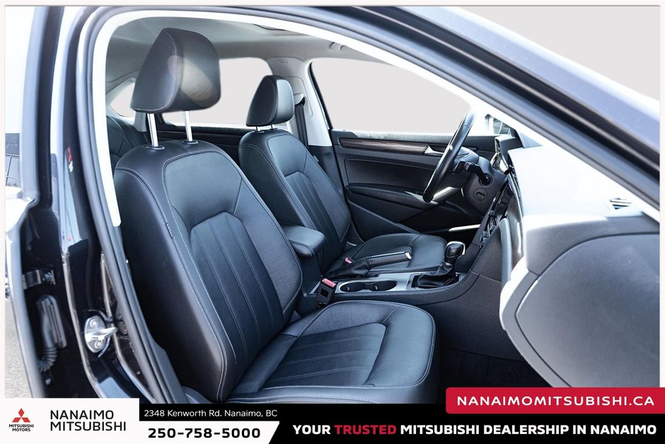 2020 Volkswagen Passat Execline-18