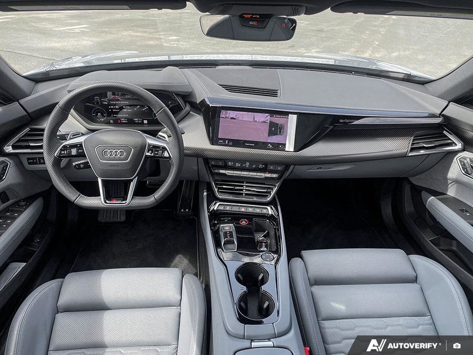 Audi RS E-TRON GT  2022-23