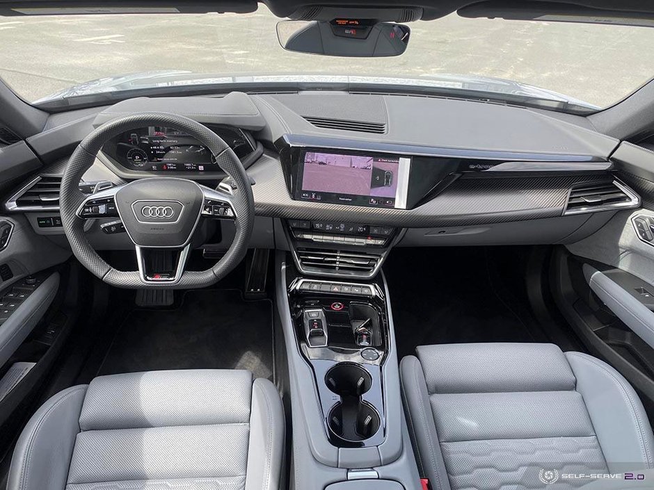 Audi RS e-tron GT  2022-23