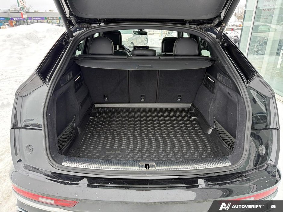 2023 Audi SQ5 SPORTBACK PRESTIGE TECHNIK-11