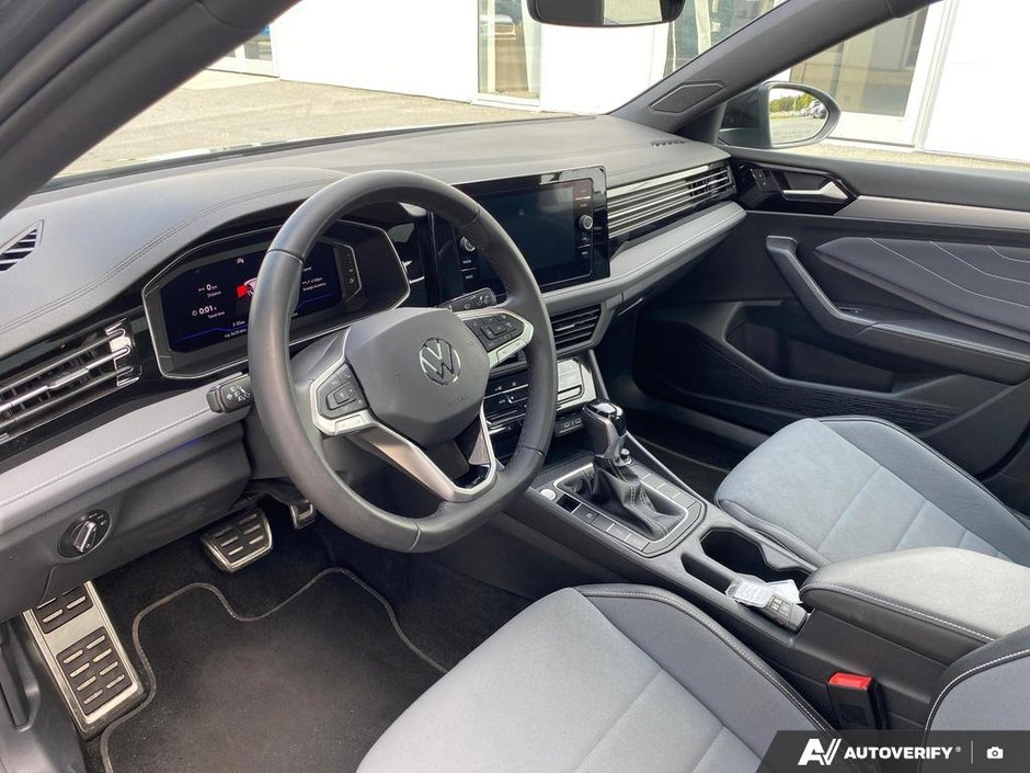 Volkswagen JETTA 1.5 TSI AUTO COMFORTLINE 2025-12