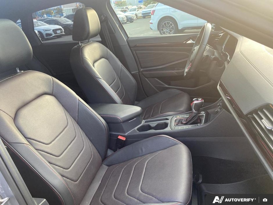 2022 Volkswagen Jetta GLI Autobahn-21