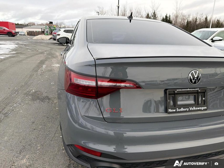 2024 Volkswagen JETTA GLI 2.0 TSI 228HP DSG AUTOMATIC-10