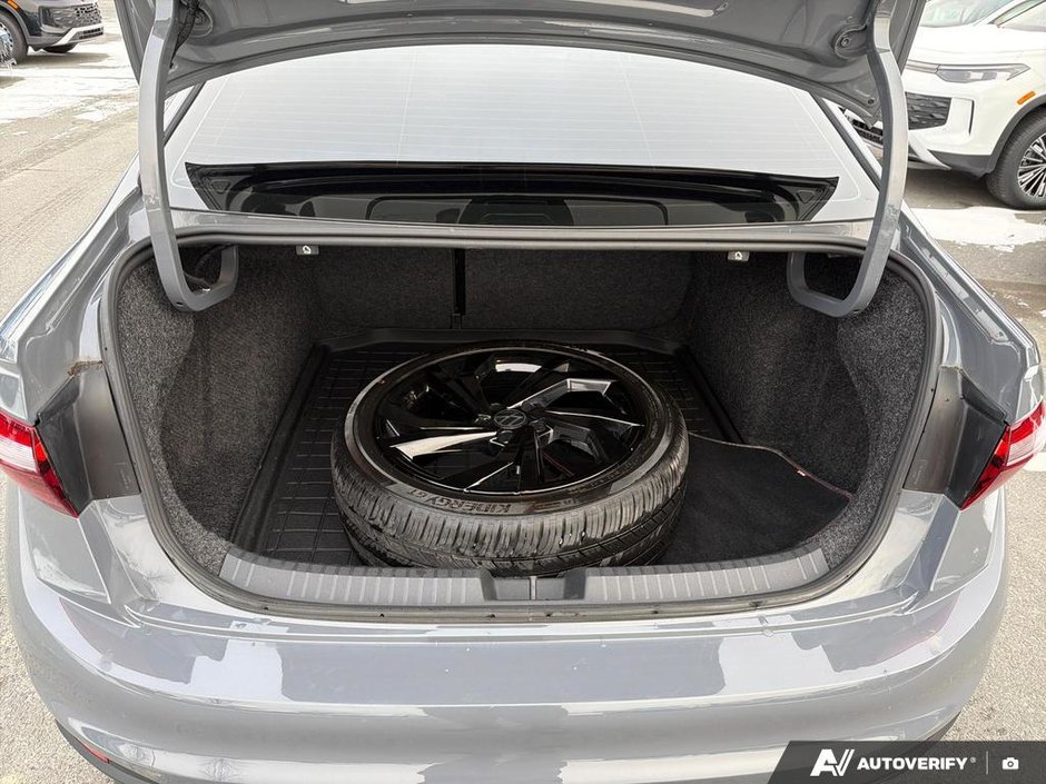 2024 Volkswagen JETTA GLI 2.0 TSI 228HP DSG AUTOMATIC-11