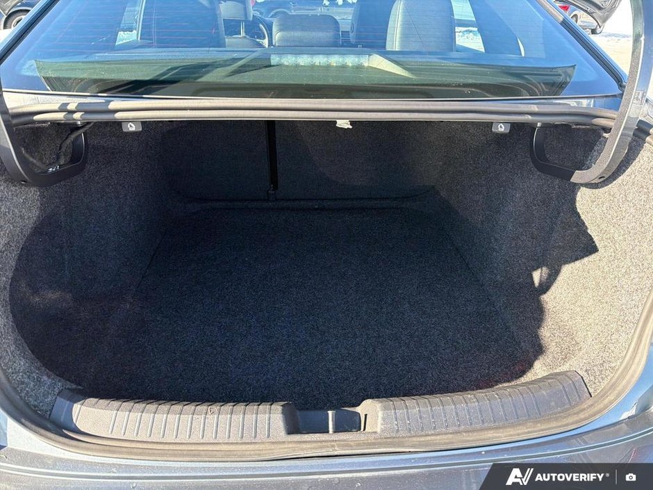 2025 Volkswagen JETTA COMFORTLINE-11