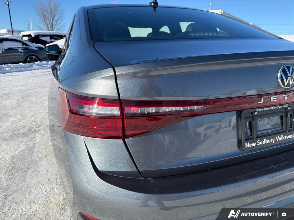 2025 Volkswagen JETTA COMFORTLINE-10